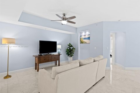 Copropriété à vendre à Fort Lauderdale, Floride: 2 chambres, 196.95 m2 № 1127482 - photo 5