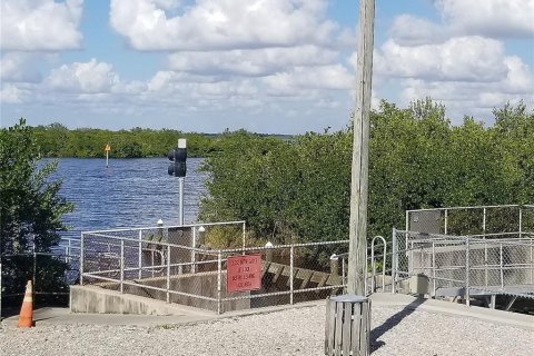 Terrain à vendre à Port Charlotte, Floride № 478736 - photo 7