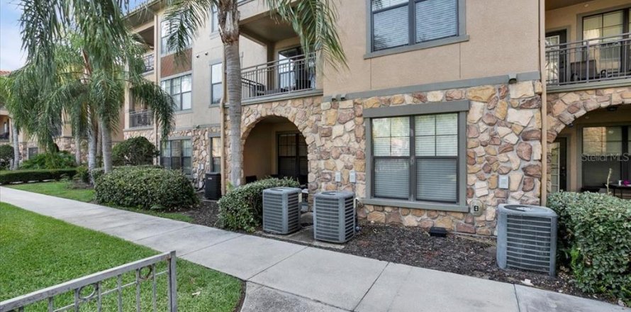 Condo à Davenport, Floride, 2 chambres  № 1254455