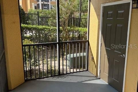 Condo in Orlando, Florida, 2 bedrooms  № 1389001 - photo 19