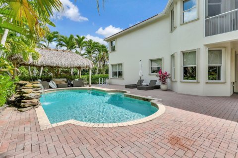 House in Wellington, Florida 5 bedrooms, 425.86 sq.m. № 1141282 - photo 18