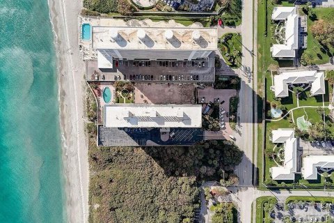 Copropriété à vendre à Boca Raton, Floride: 2 chambres, 120.77 m2 № 1146588 - photo 1