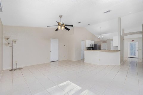 Villa ou maison à vendre à Punta Gorda, Floride: 3 chambres, 154.12 m2 № 1200146 - photo 19