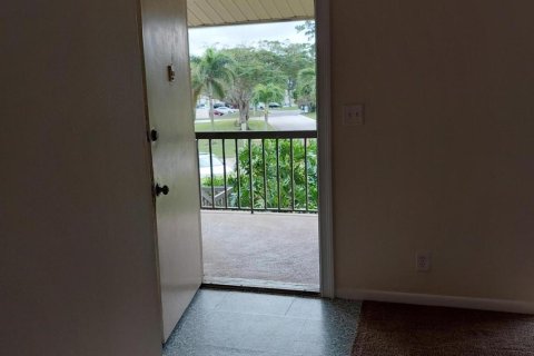 Condo in Jupiter, Florida, 2 bedrooms  № 940944 - photo 17