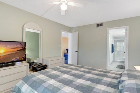 Copropriété à vendre à Lauderhill, Floride: 2 chambres, 100.8 m2 № 1177630 - photo 26