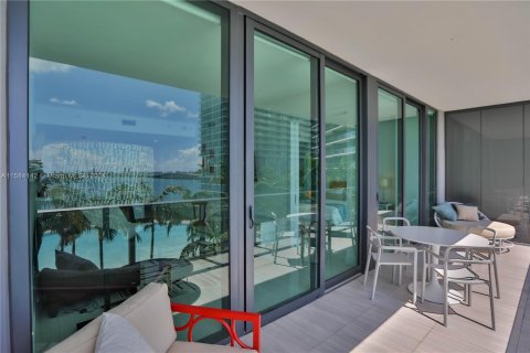 Condominio en venta en Miami, Florida, 2 dormitorios, 98.2 m2 № 1168381 - foto 2