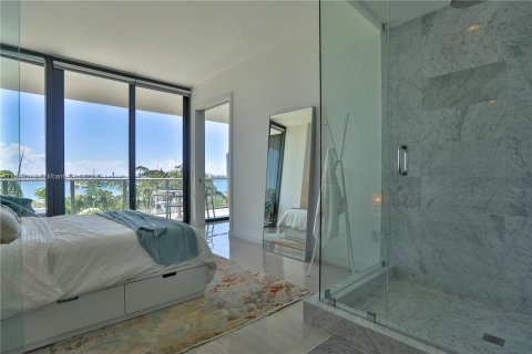 Condominio en venta en Miami, Florida, 2 dormitorios, 98.2 m2 № 1168381 - foto 13