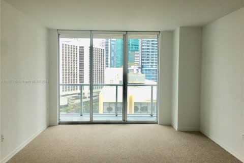 Condo in Miami, Florida, 2 bedrooms  № 1292681 - photo 4