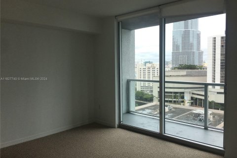 Condo in Miami, Florida, 2 bedrooms  № 1292681 - photo 6