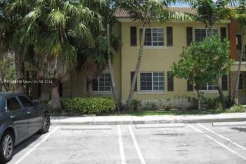 Condo in Homestead, Florida, 3 bedrooms  № 1292713 - photo 1