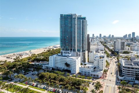 Copropriété à vendre à Miami Beach, Floride: 2 chambres, 107.95 m2 № 1011137 - photo 6