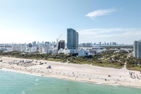 Copropriété à vendre à Miami Beach, Floride: 2 chambres, 107.95 m2 № 1011137 - photo 7