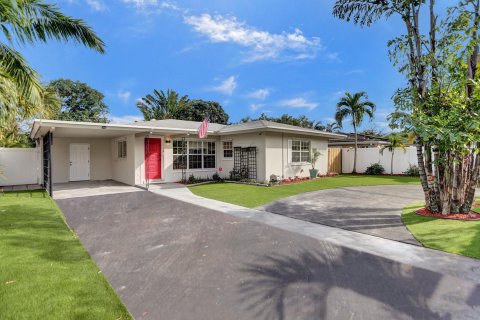 House in Fort Lauderdale, Florida 3 bedrooms, 109.9 sq.m. № 860548 - photo 25