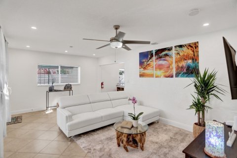 Casa en venta en Fort Lauderdale, Florida, 3 dormitorios, 109.9 m2 № 860548 - foto 20