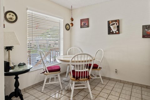 Condominio en venta en Delray Beach, Florida, 2 dormitorios, 111.11 m2 № 1224683 - foto 9