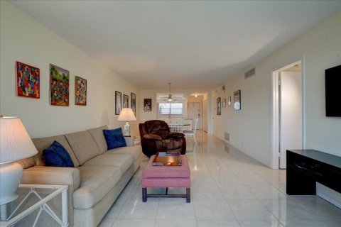 Condo in Boynton Beach, Florida, 2 bedrooms  № 1224775 - photo 23