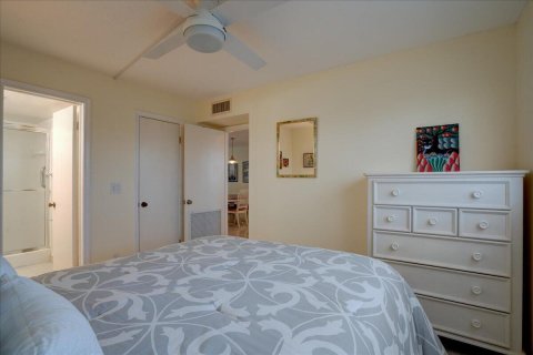 Condo in Boynton Beach, Florida, 2 bedrooms  № 1224775 - photo 14