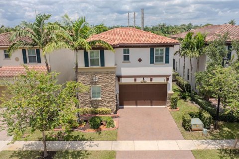 Villa ou maison à vendre à Davie, Floride: 4 chambres, 193.98 m2 № 1375462 - photo 5