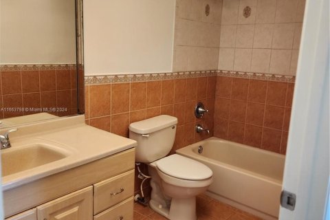 Купить кондоминиум в Майами, Флорида 3 спальни, 98.94м2, № 1375447 - фото 13