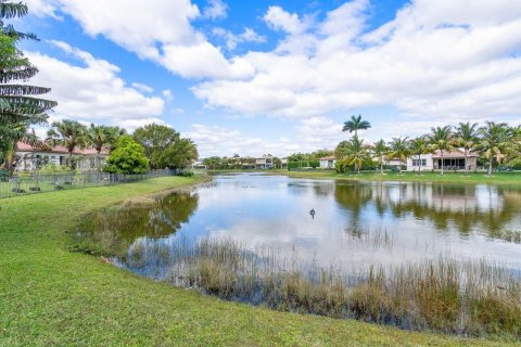 Villa ou maison à louer à Parkland, Floride: 5 chambres, 356.37 m2 № 1223614 - photo 21