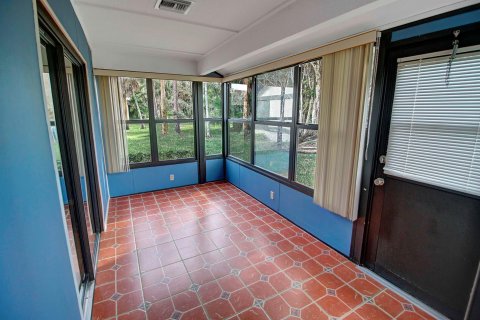 Casa en venta en Royal Palm Beach, Florida, 3 dormitorios, 120.59 m2 № 821126 - foto 21