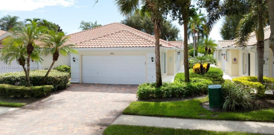 Casa en Palm Beach Gardens, Florida 2 dormitorios, 155.89 m2 № 1377501