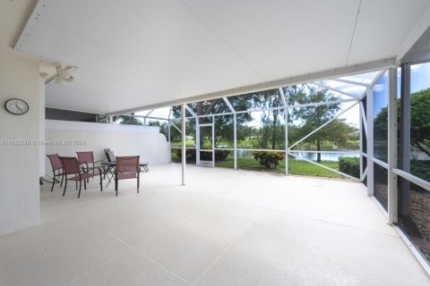 Villa ou maison à vendre à Palm Beach Gardens, Floride: 2 chambres, 155.89 m2 № 1377501 - photo 19