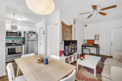 Copropriété à vendre à Miami Beach, Floride: 1 chambre, 45.52 m2 № 1377454 - photo 15