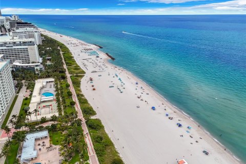 Condo in Miami Beach, Florida, 1 bedroom  № 1377454 - photo 3