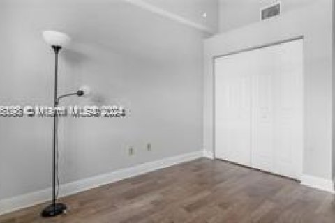 Townhouse in Sunrise, Florida 3 bedrooms, 119.38 sq.m. № 1377455 - photo 21