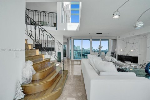 Copropriété à vendre à Aventura, Floride: 3 chambres, 242.47 m2 № 1127317 - photo 24