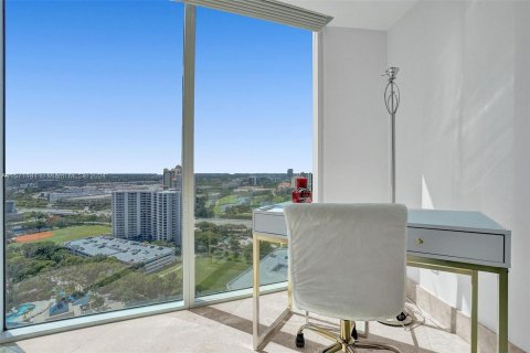 Condominio en venta en Aventura, Florida, 3 dormitorios, 242.47 m2 № 1127317 - foto 23