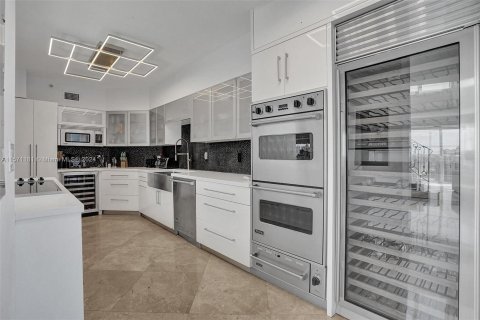 Купить кондоминиум в Авентура, Флорида 3 спальни, 242.47м2, № 1127317 - фото 30