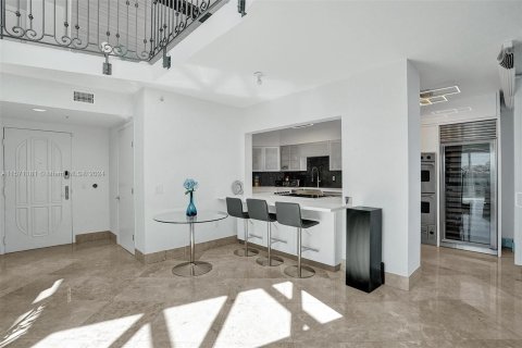 Condo in Aventura, Florida, 3 bedrooms  № 1127317 - photo 11