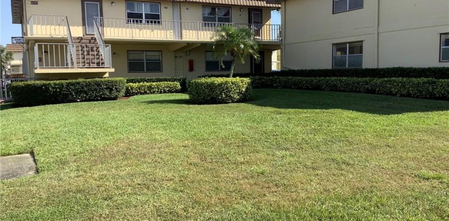 Condo in Delray Beach, Florida, 2 bedrooms  № 1181973