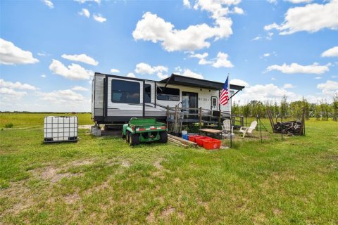 Terreno en venta en Myakka City, Florida № 1250379 - foto 6