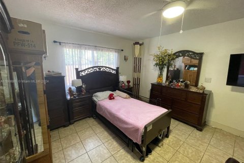 Immobilier commercial à vendre à Miami, Floride: 217.39 m2 № 1385841 - photo 20