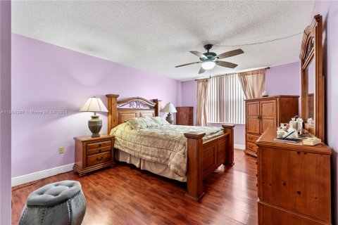 Купить кондоминиум в Норт-Майами-Бич, Флорида 2 спальни, 112.69м2, № 1078613 - фото 9