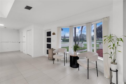 Casa en venta en Plantation, Florida, 4 dormitorios, 246.93 m2 № 1332983 - foto 20