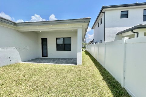 Villa ou maison à vendre à Miramar, Floride: 3 chambres, 190.17 m2 № 1329243 - photo 24