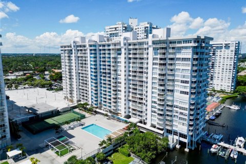 Condominio en venta en Aventura, Florida, 1 dormitorio, 93.37 m2 № 1378875 - foto 25