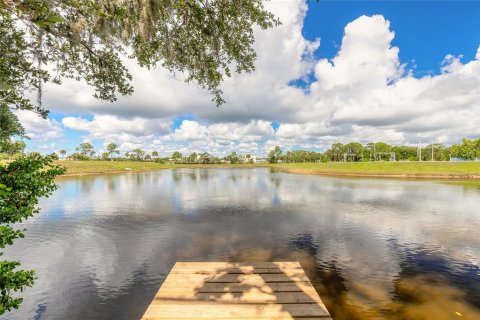 Villa ou maison à vendre à Edgewater, Floride: 2 chambres, 66.89 m2 № 1312049 - photo 18