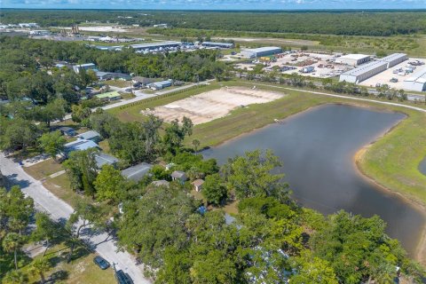 Villa ou maison à vendre à Edgewater, Floride: 2 chambres, 66.89 m2 № 1312049 - photo 20