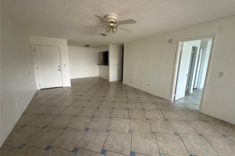 Copropriété à vendre à Casselberry, Floride: 1 chambre, 76.18 m2 № 1352744 - photo 29