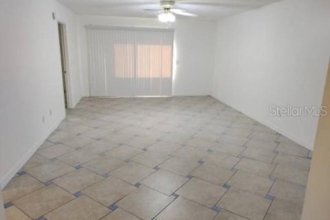 Copropriété à vendre à Casselberry, Floride: 1 chambre, 76.18 m2 № 1352744 - photo 15