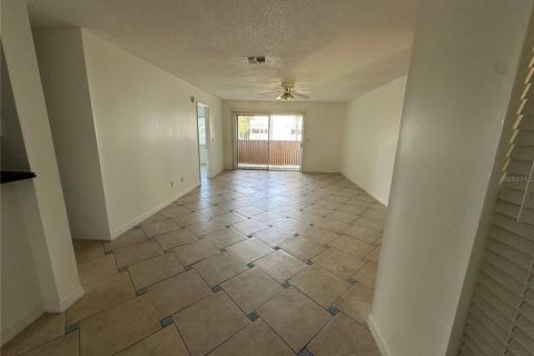 Copropriété à vendre à Casselberry, Floride: 1 chambre, 76.18 m2 № 1352744 - photo 13