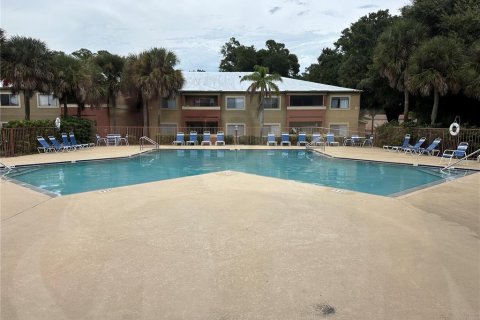 Copropriété à vendre à Casselberry, Floride: 1 chambre, 76.18 m2 № 1352744 - photo 4