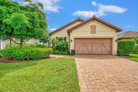 Villa ou maison à vendre à Sarasota, Floride: 3 chambres, 178.19 m2 № 1352770 - photo 4