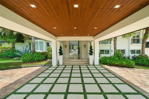 Villa ou maison à vendre à Pinecrest, Floride: 7 chambres, 619.29 m2 № 1315920 - photo 9