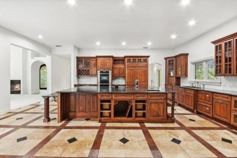 Villa ou maison à vendre à Kissimmee, Floride: 3 chambres, 609.35 m2 № 1346184 - photo 9